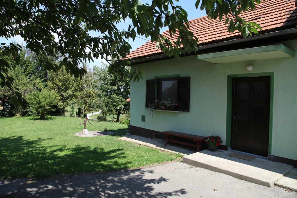 Holiday Home Maderka Strigova Екстериор снимка