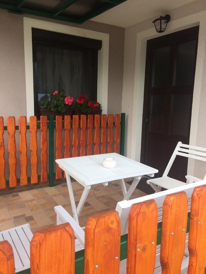 Holiday Home Maderka Strigova Екстериор снимка